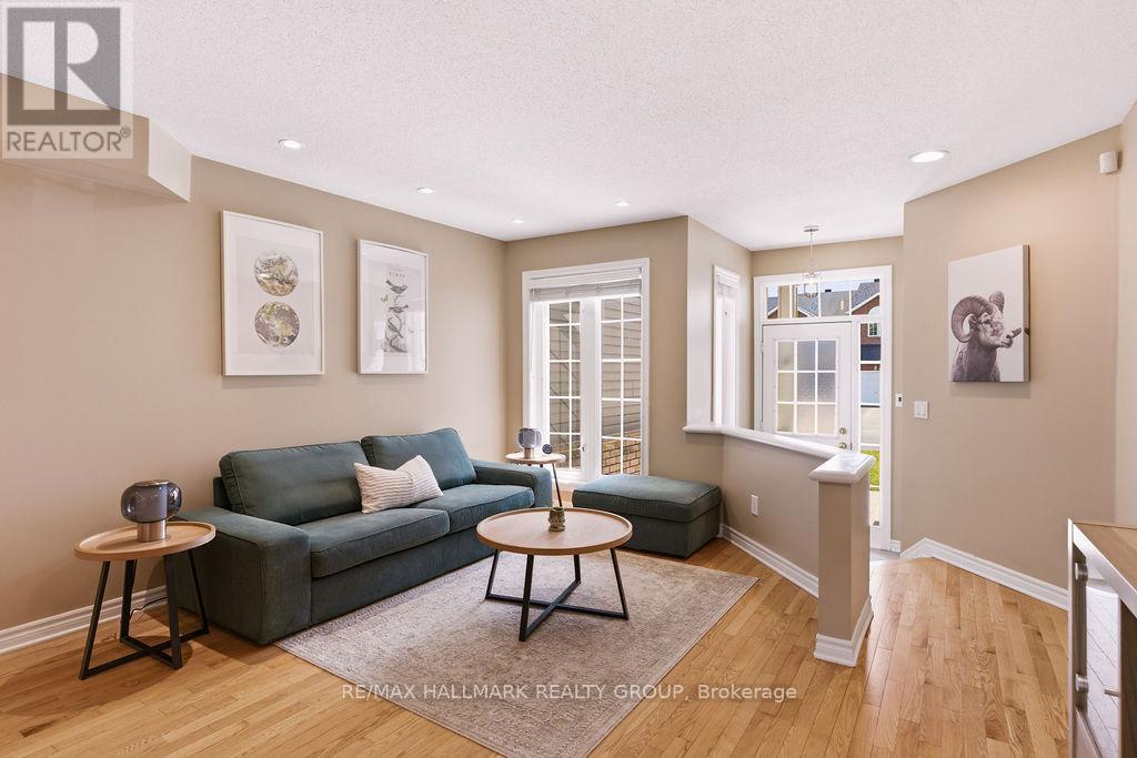 983 Markwick Crescent, Ottawa, Ontario  K4A 4X9 - Photo 6 - X13428248