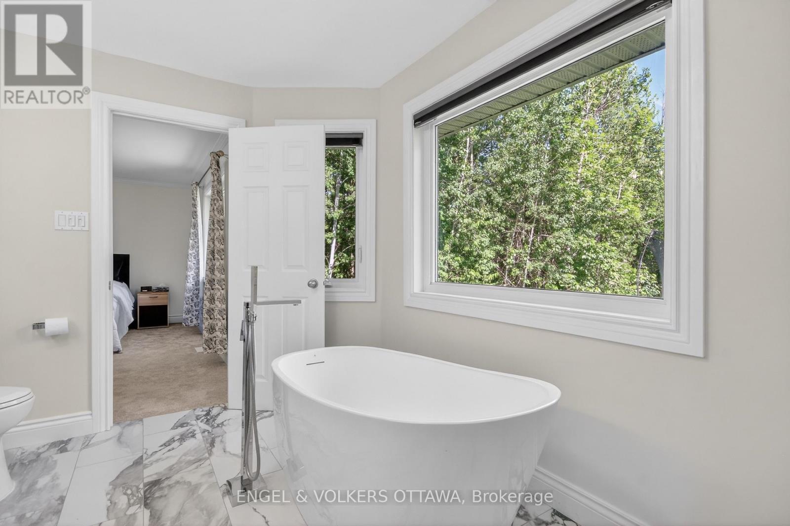 528 Tullamore Street, Ottawa, Ontario  K1X 0A2 - Photo 19 - X13428304