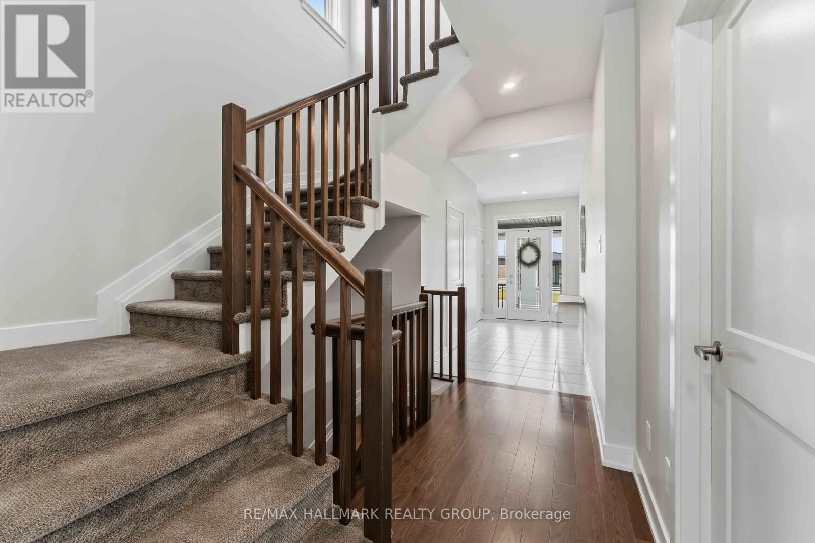 369 Broadridge Crescent, Ottawa, Ontario  K1W 0M1 - Photo 6 - X13428376