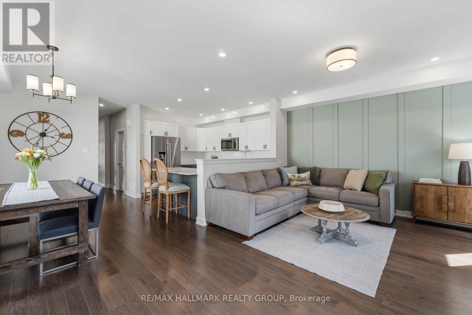 369 Broadridge Crescent, Ottawa, Ontario  K1W 0M1 - Photo 8 - X13428376
