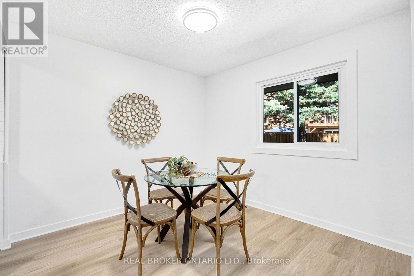 124 - 1449 Ridgebrook Drive, Ottawa, Ontario  K1B 4T1 - Photo 4 - X13428388