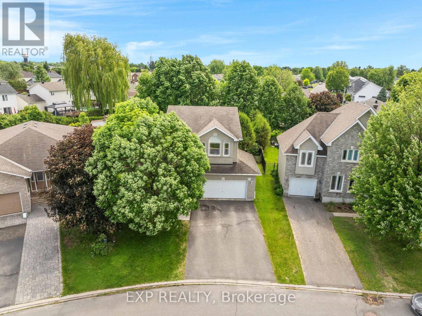 64 Radisson Drive, Russell, Ontario  K0A 1W0 - Photo 2 - X13428396