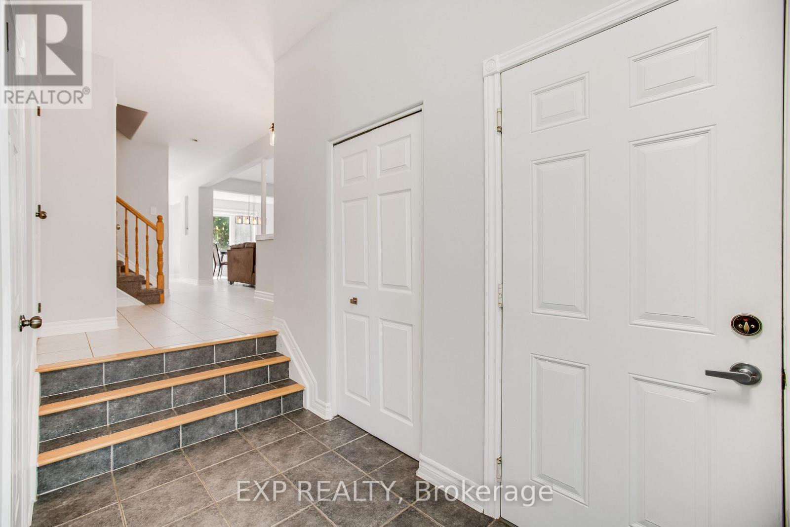 64 Radisson Drive, Russell, Ontario  K0A 1W0 - Photo 7 - X13428396