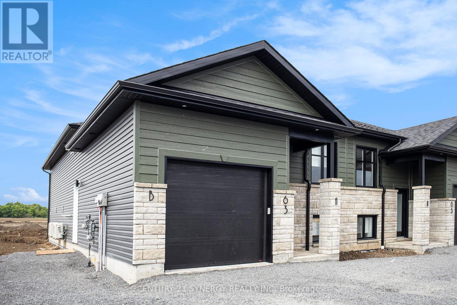 A - 63 Helen Street, North Stormont, Ontario  K0A 1R0 - Photo 2 - X13428494