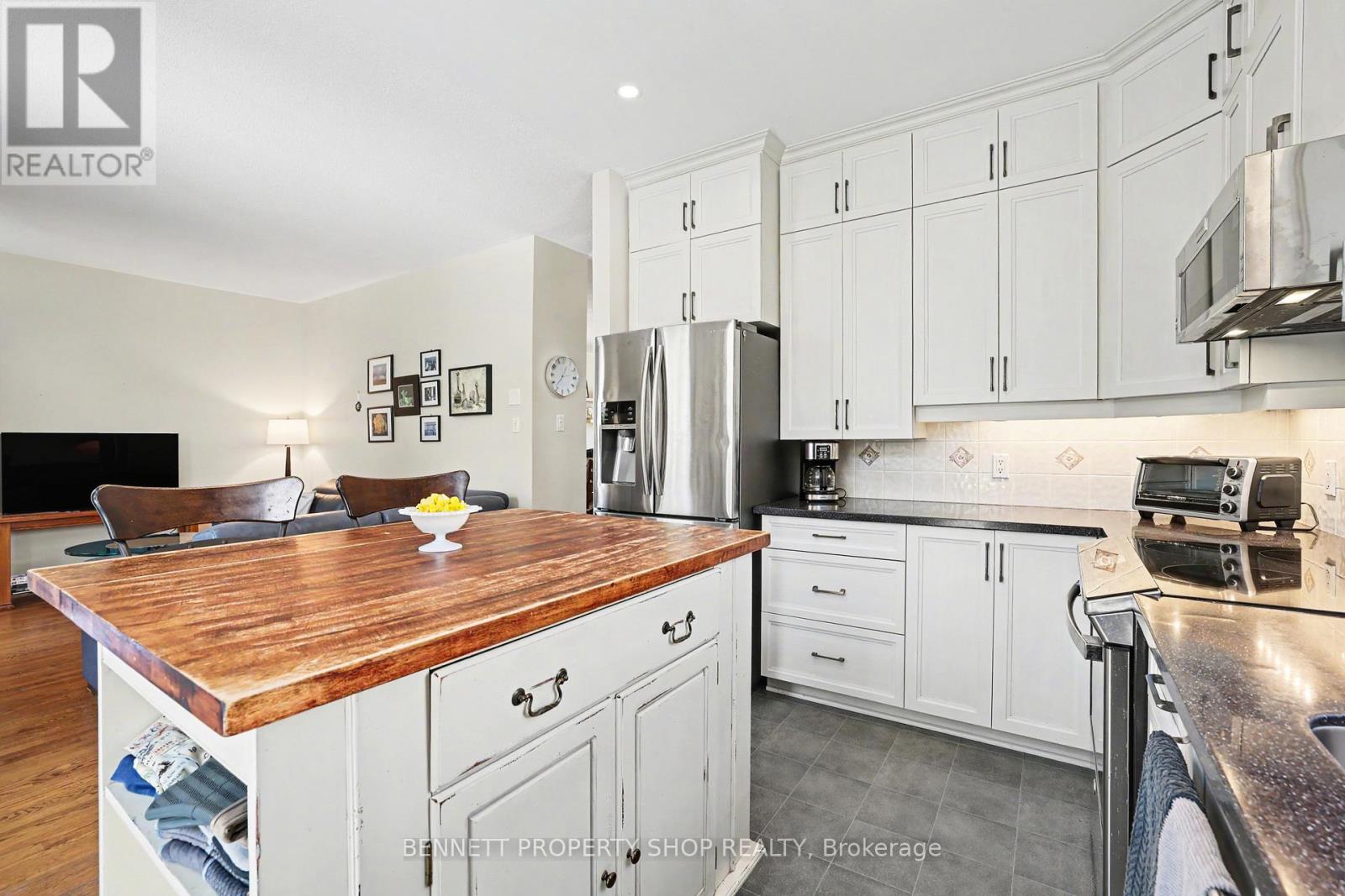60 Apple Creek Crescent, Ottawa, Ontario  K2M 2M5 - Photo 9 - X13428600