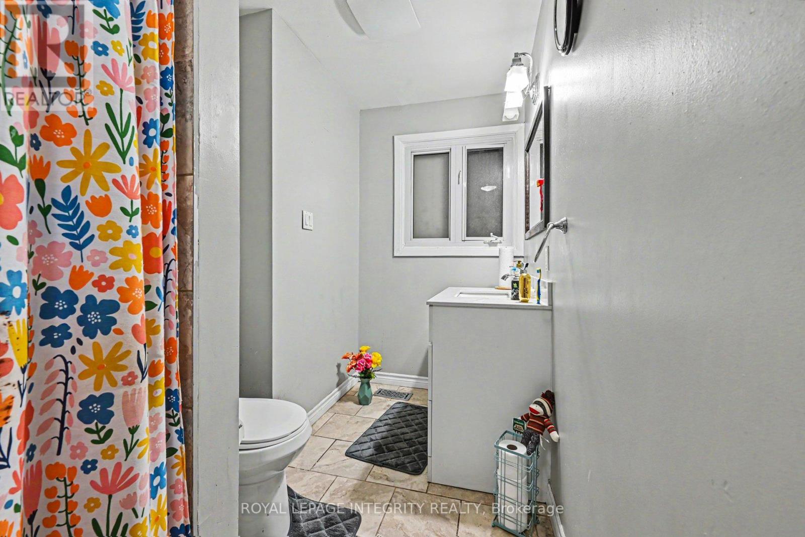 104 Viewmount Drive, Ottawa, Ontario  K2G 3C1 - Photo 15 - X13428616
