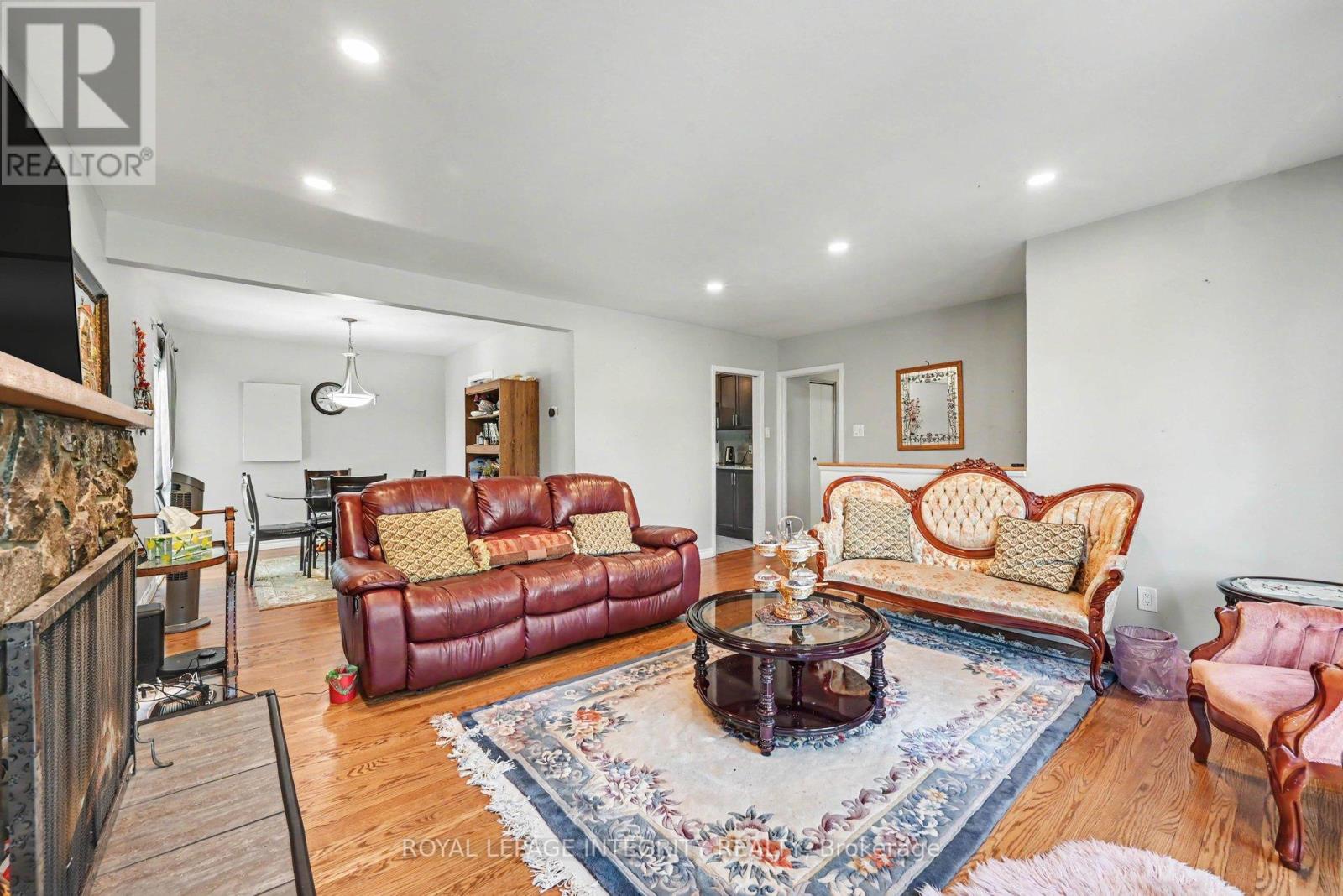 104 Viewmount Drive, Ottawa, Ontario  K2G 3C1 - Photo 6 - X13428616