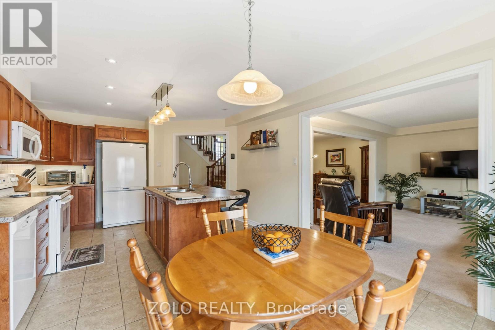 3566 Cambrian Road, Ottawa, Ontario  K2J 0T6 - Photo 8 - X13428828