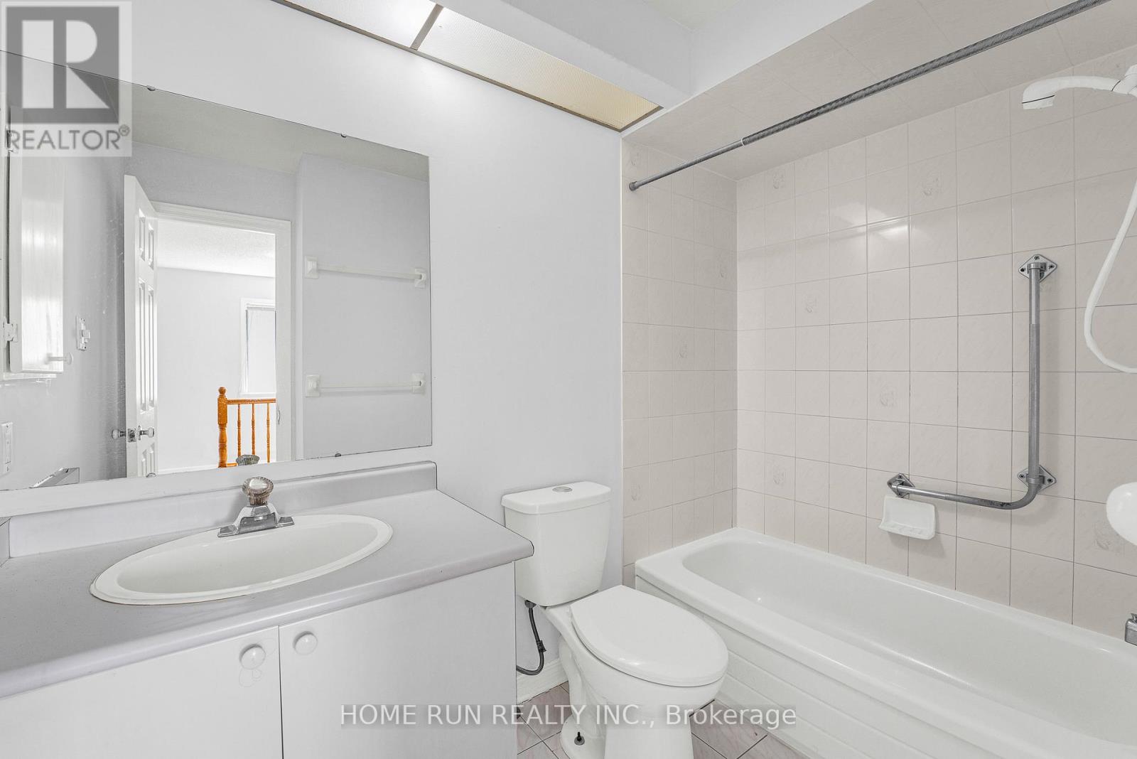 12 Gardengate Way E, Ottawa, Ontario  K2G 5Z2 - Photo 15 - X13428832