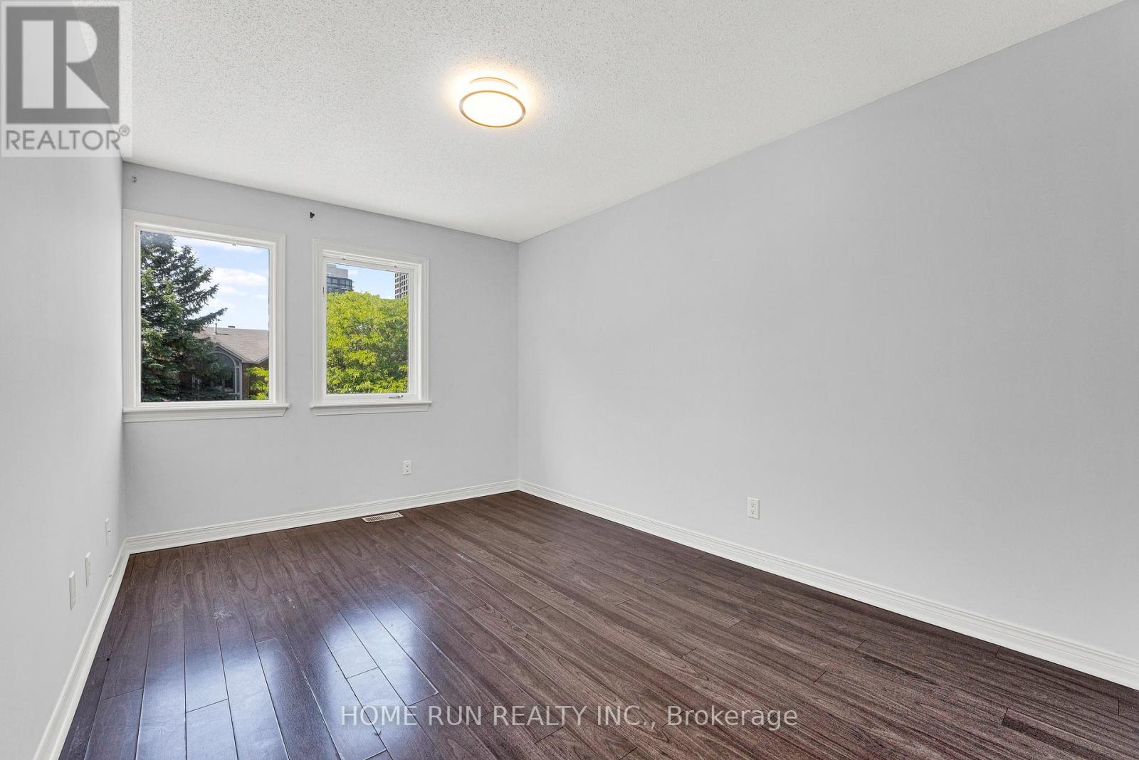 12 Gardengate Way E, Ottawa, Ontario  K2G 5Z2 - Photo 17 - X13428832