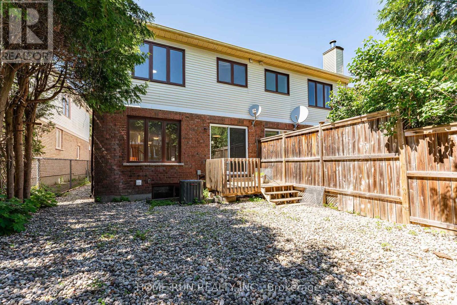 12 Gardengate Way E, Ottawa, Ontario  K2G 5Z2 - Photo 38 - X13428832