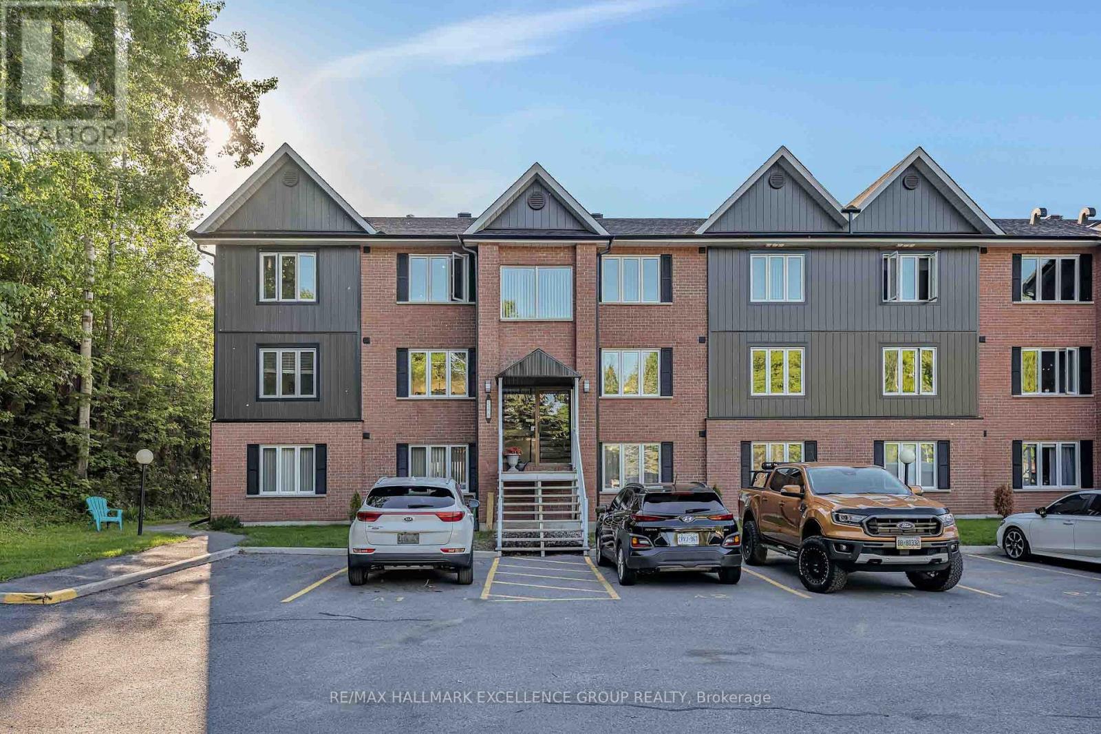 4A - 216 EDWARDS STREET, Clarence-Rockland, Ontario