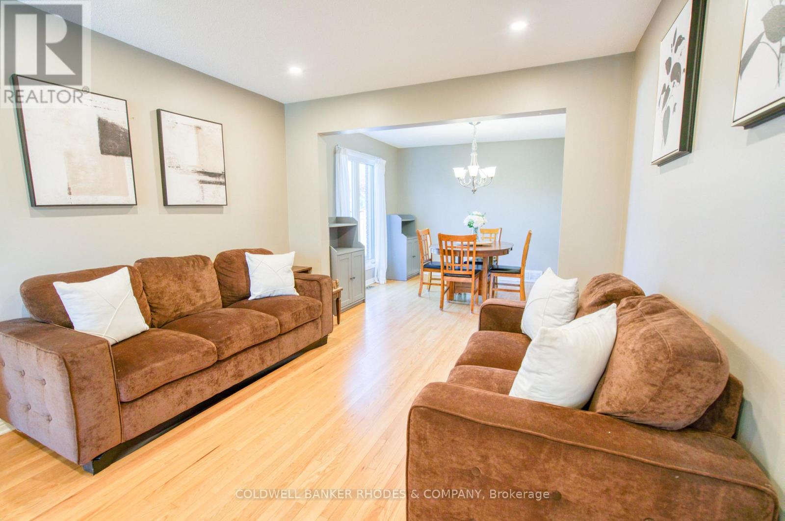 54 Keys Way, Ottawa, Ontario  K1G 4M8 - Photo 5 - X13428922