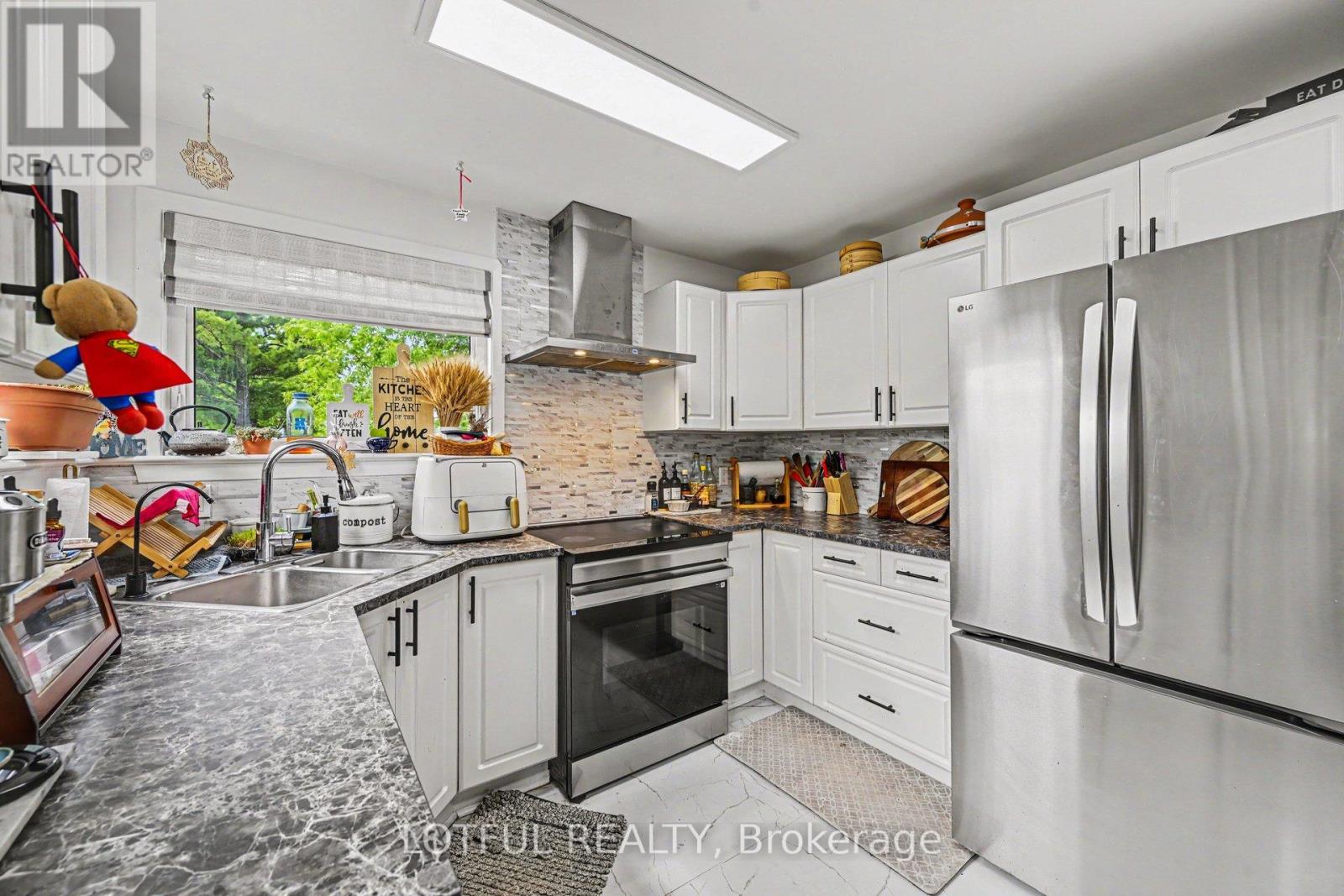 10 Cassidy Road, Ottawa, Ontario  K2H 6J8 - Photo 11 - X13428970