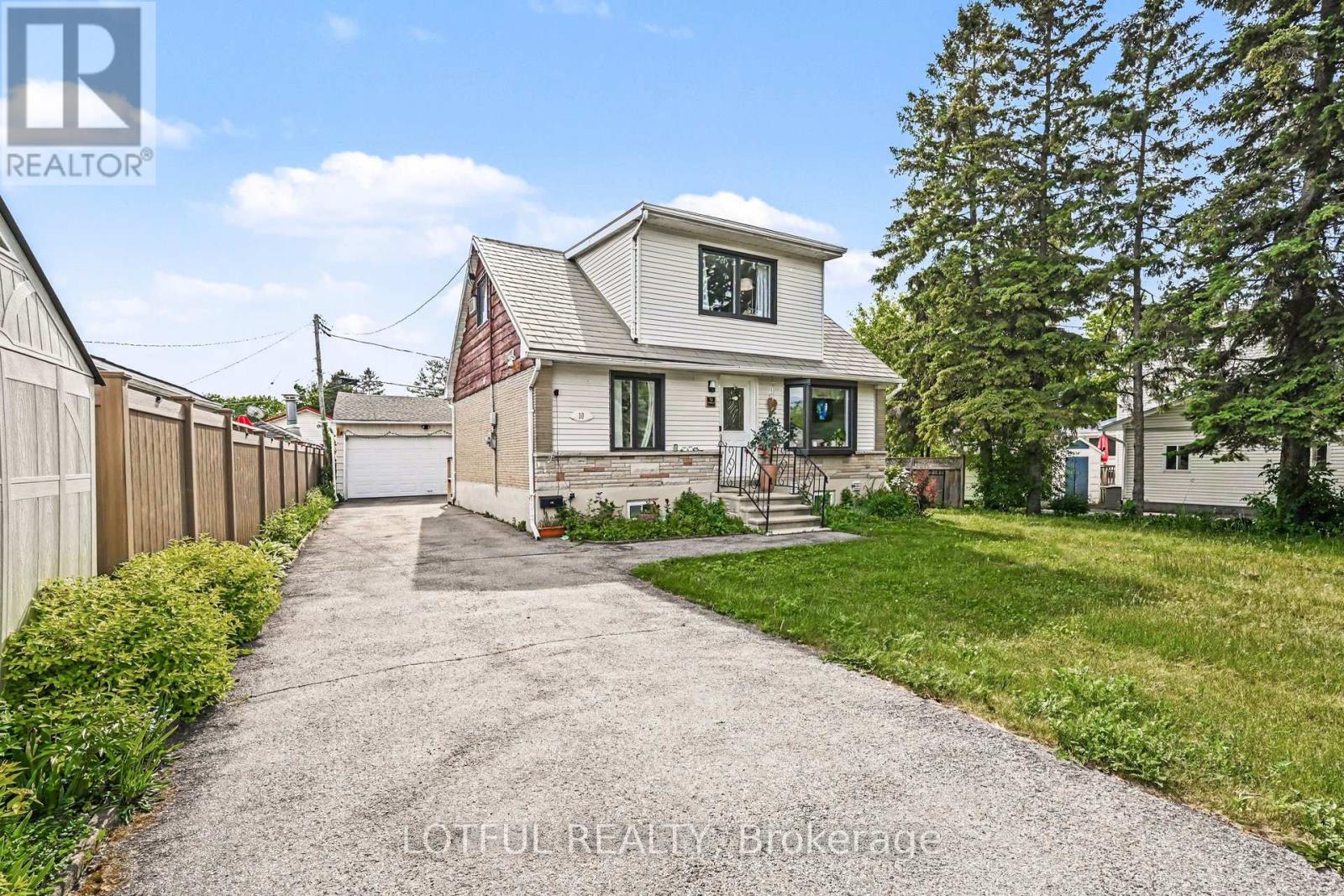 10 Cassidy Road, Ottawa, Ontario  K2H 6J8 - Photo 2 - X13428970