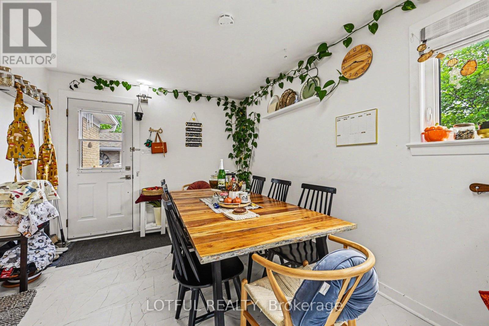 10 Cassidy Road, Ottawa, Ontario  K2H 6J8 - Photo 8 - X13428970