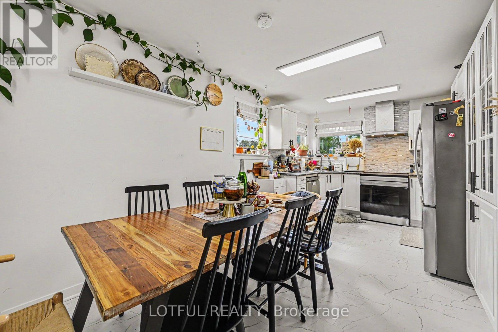 10 Cassidy Road, Ottawa, Ontario  K2H 6J8 - Photo 9 - X13428970