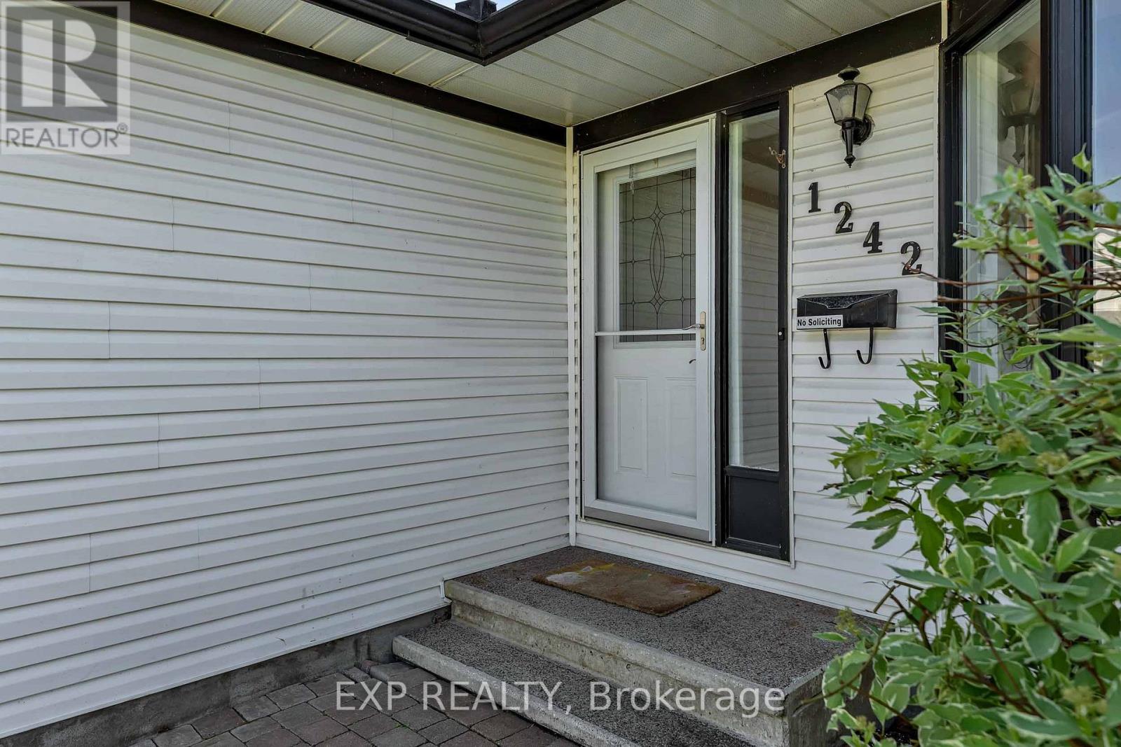 1242 St Jean Street, Ottawa, Ontario  K1C 7C9 - Photo 39 - X13428972