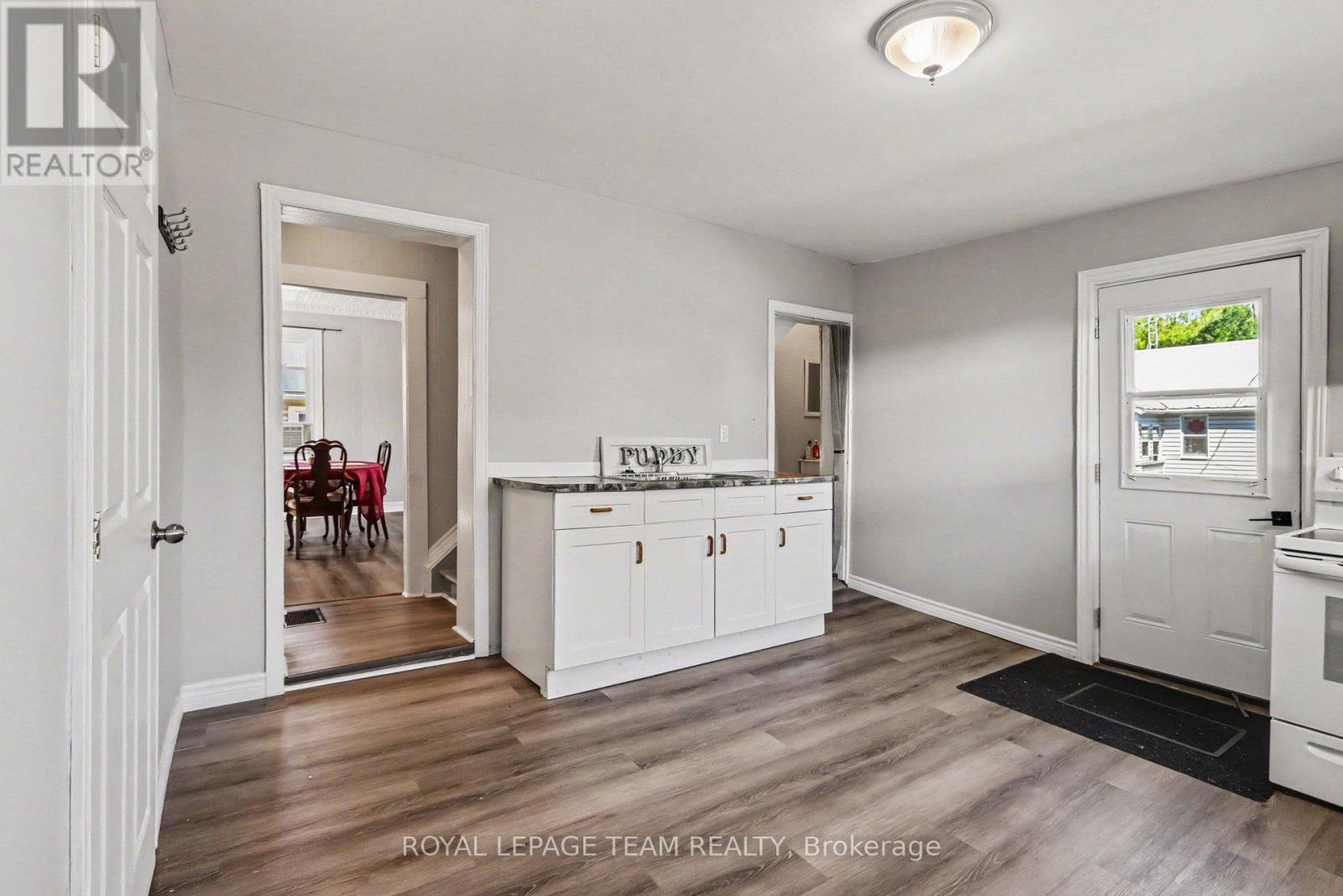 10486 Clark Road, North Dundas, Ontario  K0E 1S0 - Photo 9 - X13428990