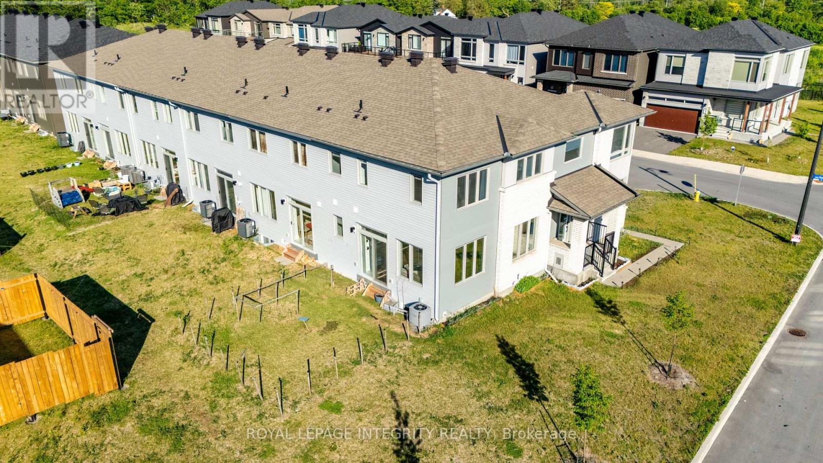 660 Fenwick Way, Ottawa, Ontario  K2J 7E6 - Photo 36 - X13429100