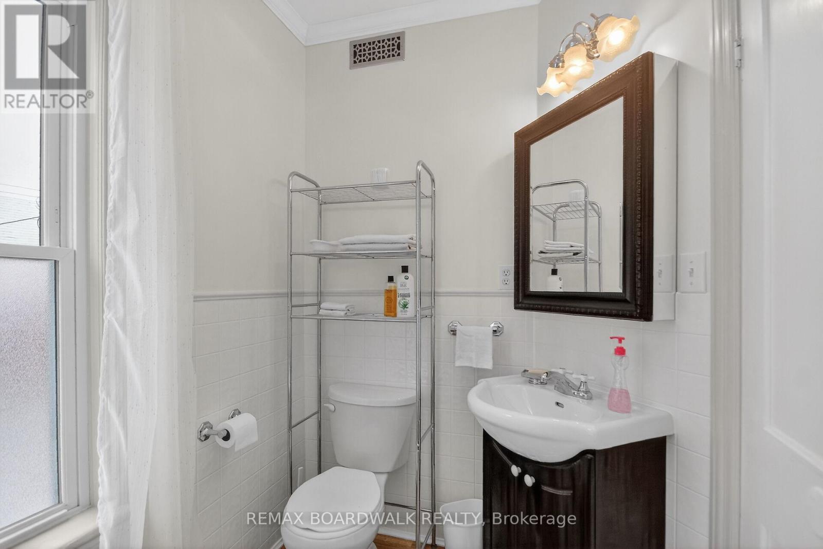 11 Alfred Street, Smiths Falls, Ontario  K7A 4H6 - Photo 22 - X13429154
