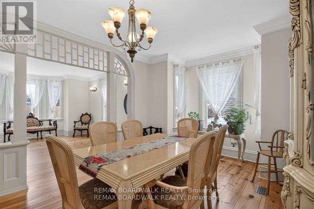 11 Alfred Street, Smiths Falls, Ontario  K7A 4H6 - Photo 7 - X13429154