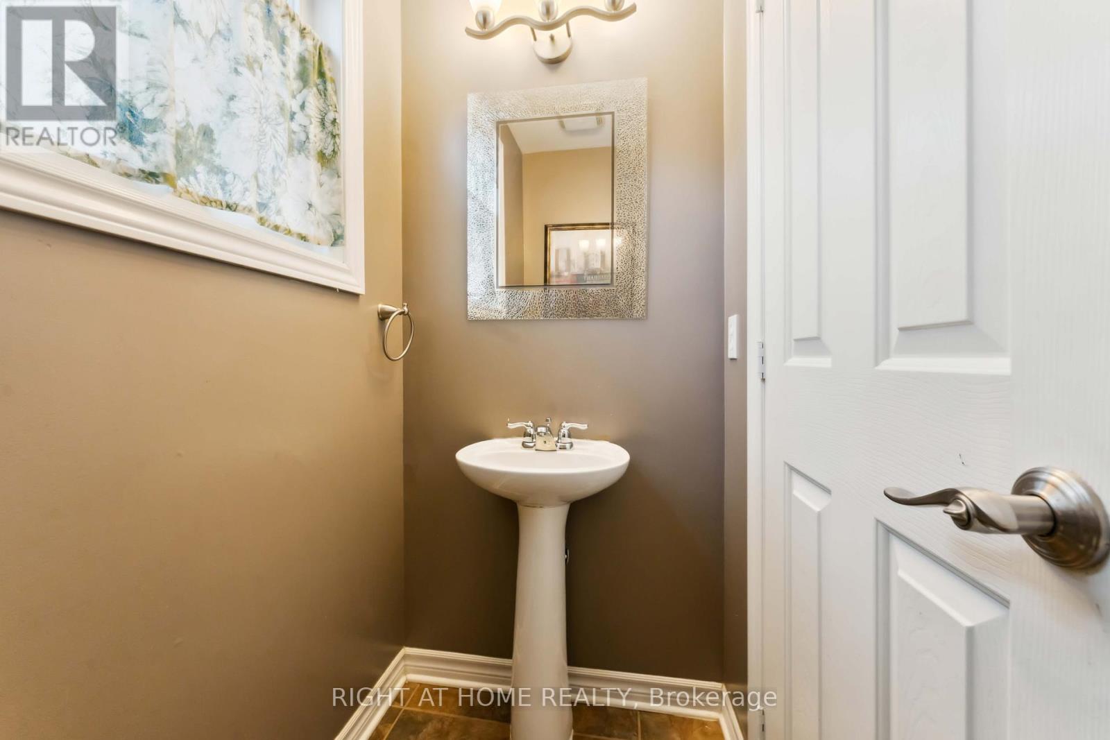 115 Woliston Crescent, Ottawa, Ontario  K2W 1G5 - Photo 11 - X13429178