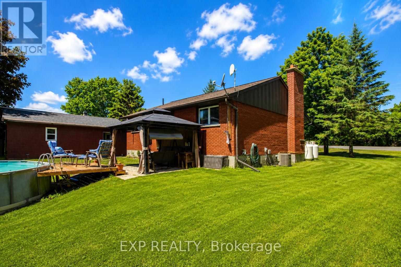 4614 Donnelly Drive, Ottawa, Ontario  K0G 1N0 - Photo 4 - X13429316