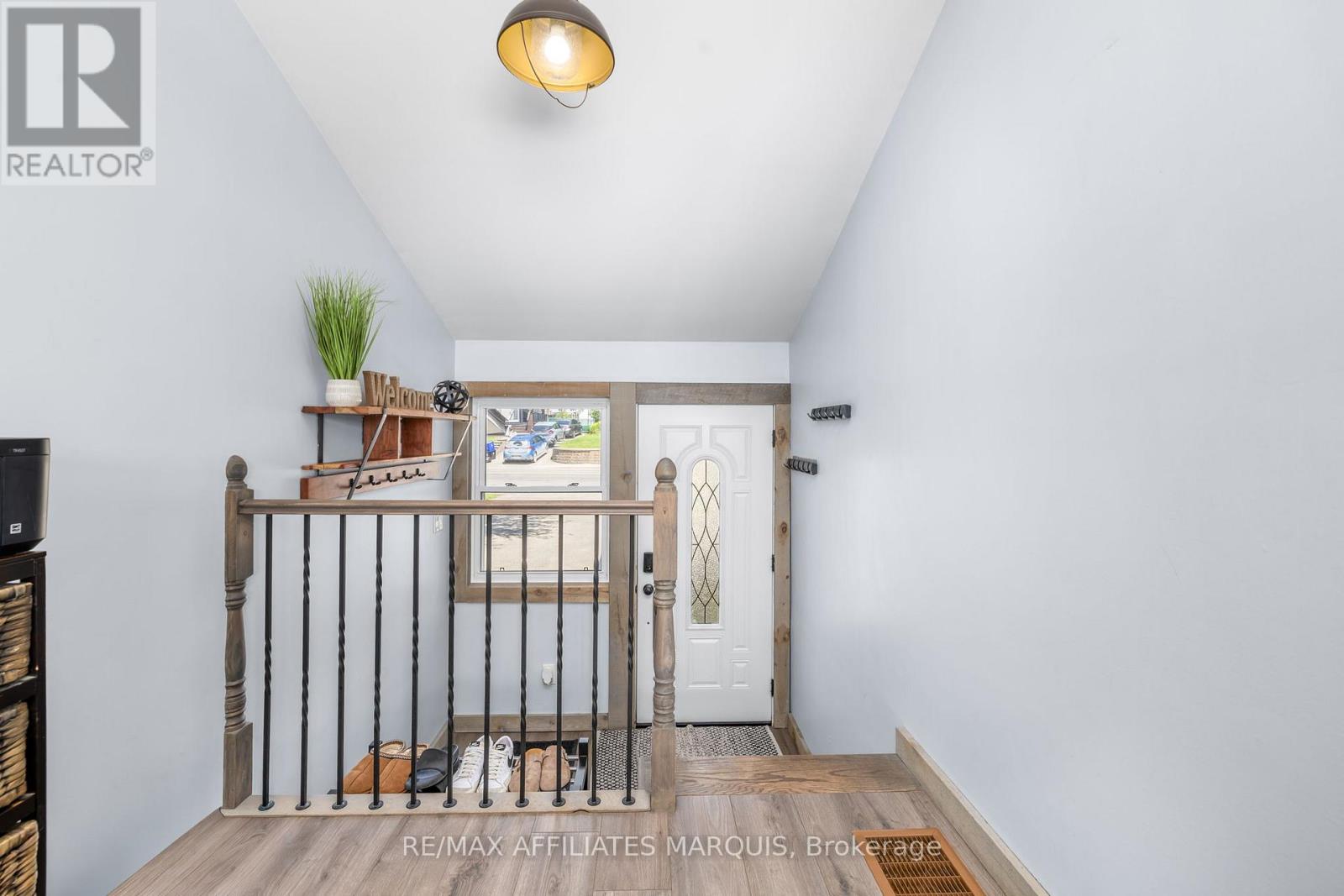 120 Queen Street, Smiths Falls, Ontario  K7A 3N6 - Photo 2 - X13429346