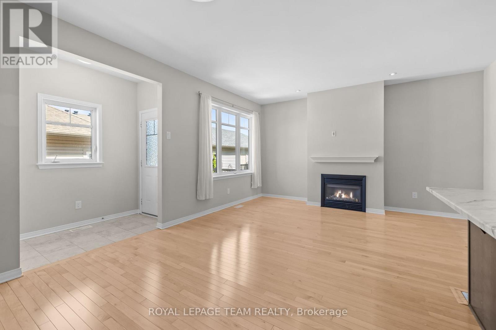 377 Sweetflag Street, Ottawa, Ontario  K2J 5Y7 - Photo 14 - X13429396