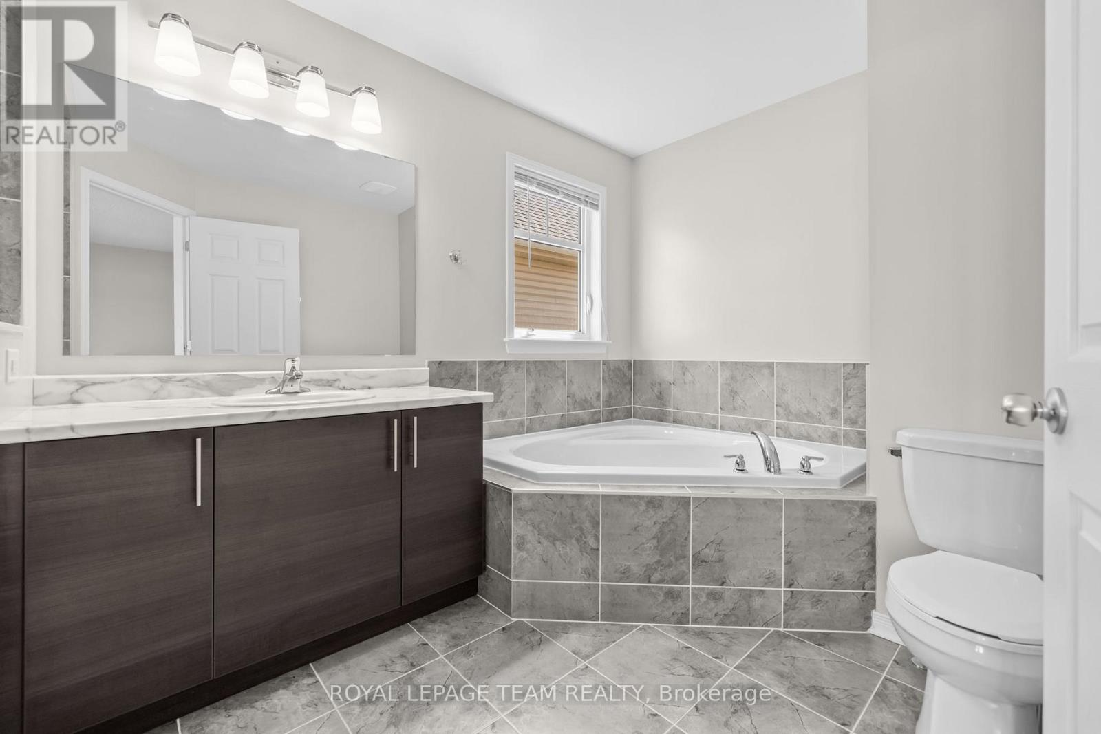 377 Sweetflag Street, Ottawa, Ontario  K2J 5Y7 - Photo 23 - X13429396