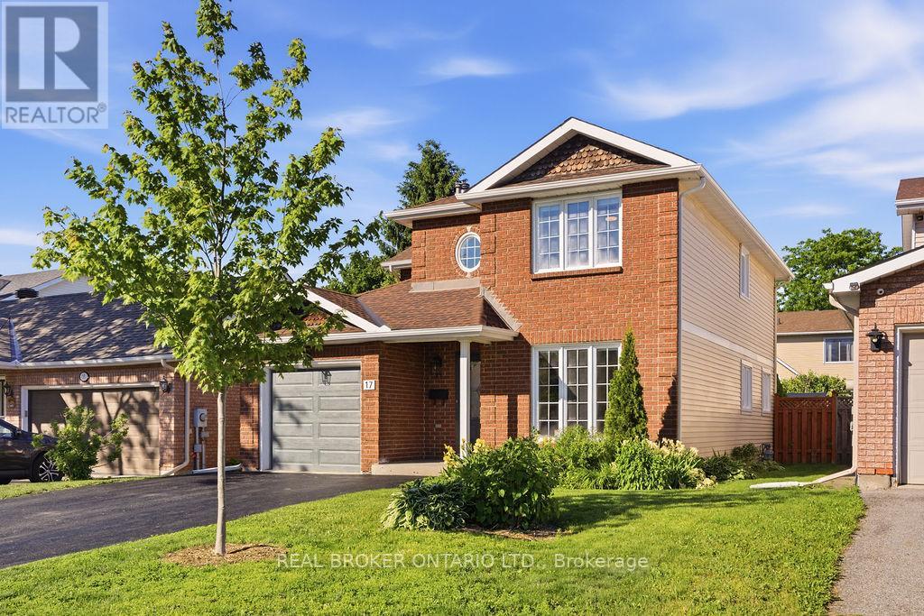 17 Notman Way, Ottawa, Ontario  K1G 4P6 - Photo 2 - X13429398