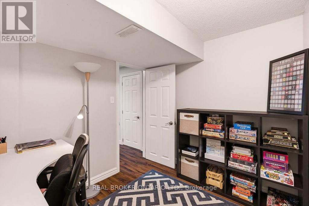 17 Notman Way, Ottawa, Ontario  K1G 4P6 - Photo 37 - X13429398