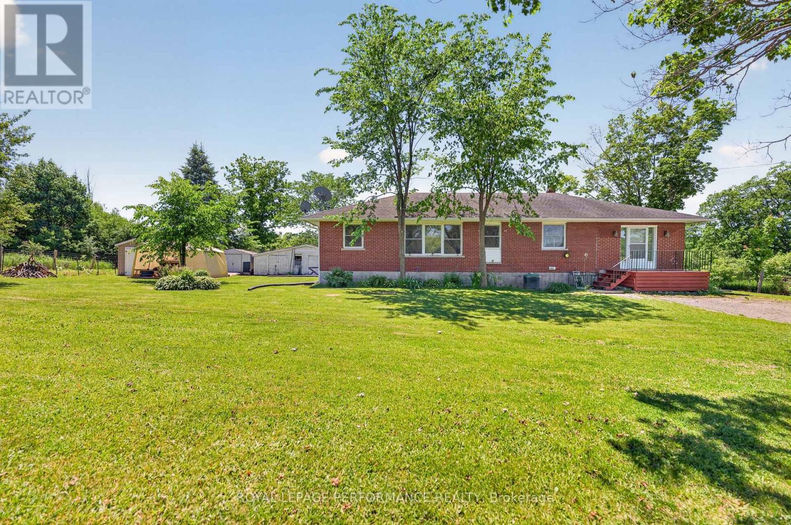 1046 Highway 32 Highway, Front Of Leeds & Seeleys Bay, Ontario  K7G 2V3 - Photo 1 - X13429400