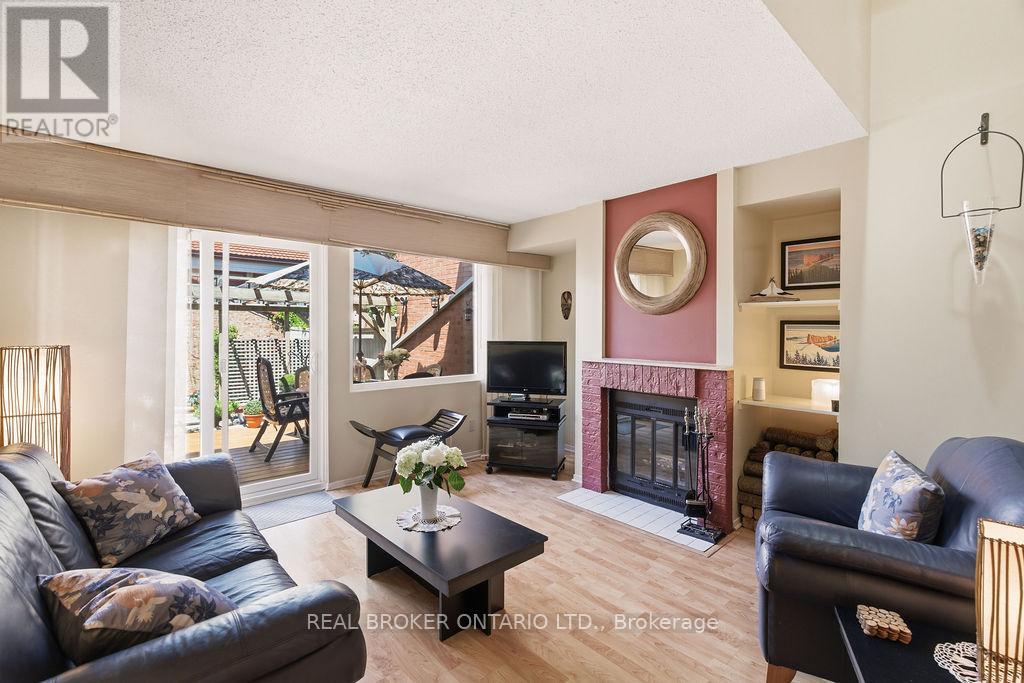 255 Bruyere Street, Ottawa, Ontario  K1N 5E5 - Photo 11 - X13429402
