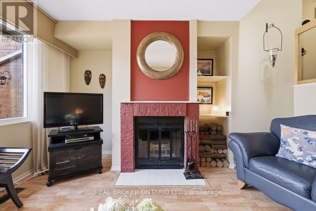 255 Bruyere Street, Ottawa, Ontario  K1N 5E5 - Photo 12 - X13429402