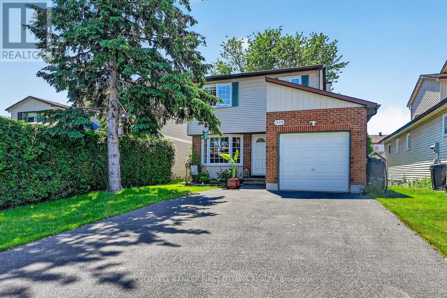 1528 Brookmill Lane, Ottawa, Ontario  K1B 5G4 - Photo 1 - X13429410