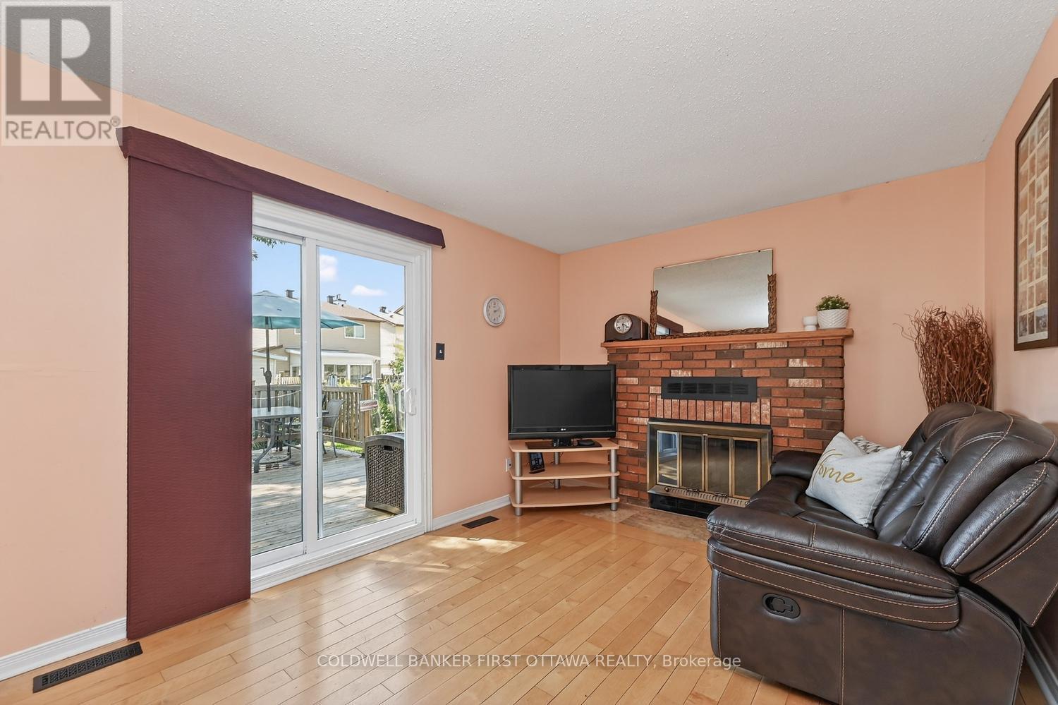 1528 Brookmill Lane, Ottawa, Ontario  K1B 5G4 - Photo 13 - X13429410