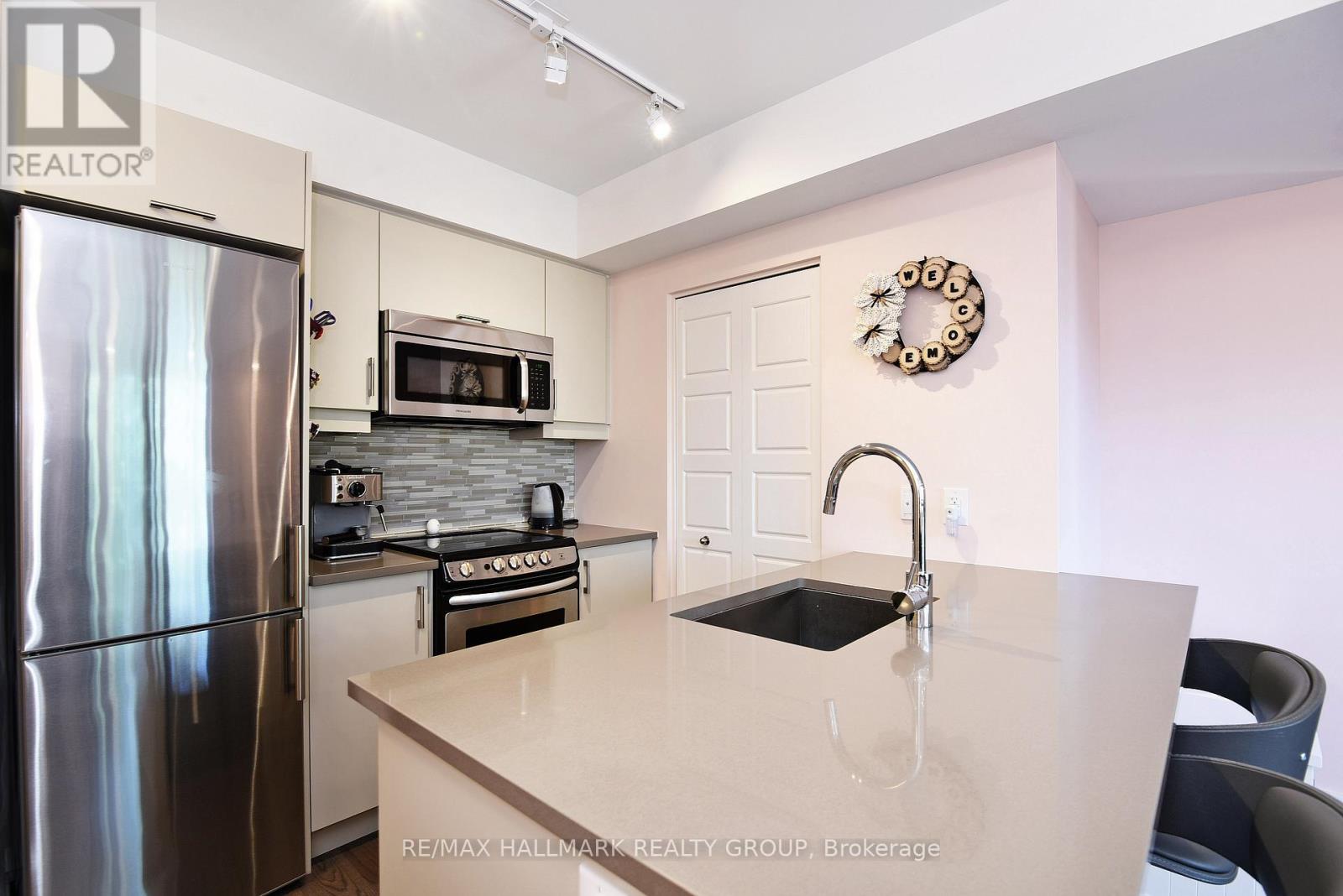 311 - 316 Bruyere Street, Ottawa, Ontario  K1N 0C3 - Photo 3 - X13429516