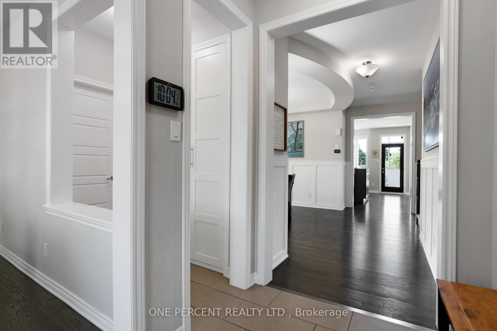 50 Sweetbay Circle, Ottawa, Ontario  K2S 0W8 - Photo 4 - X13429978