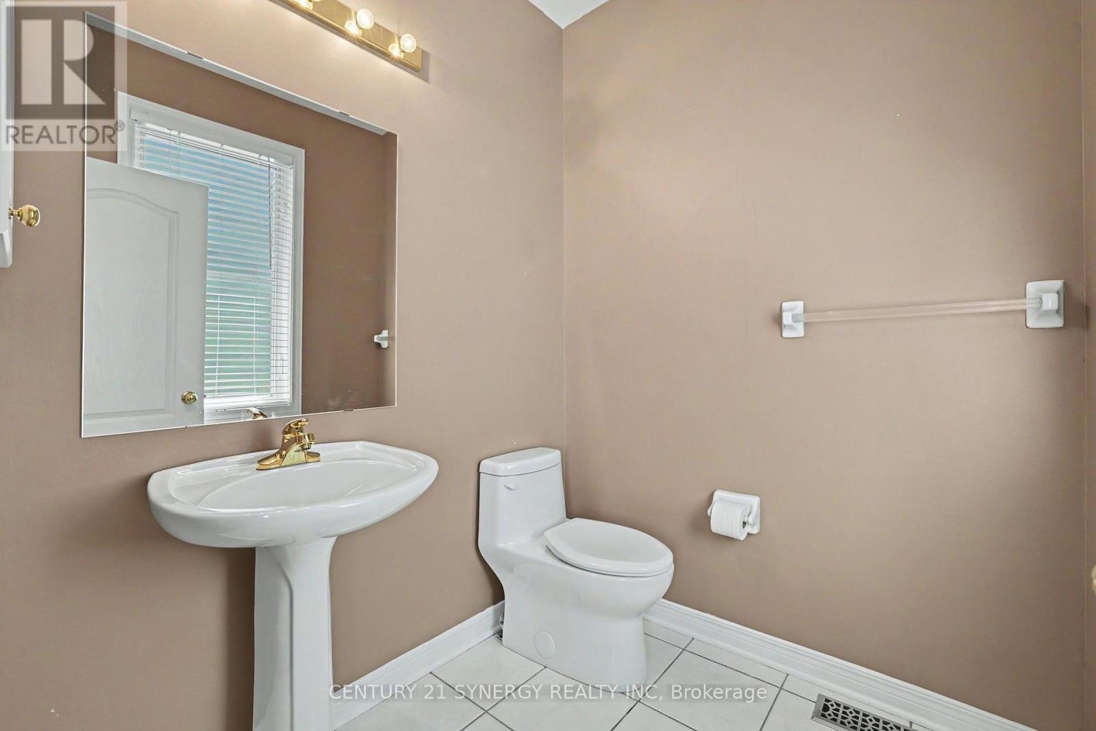 17 Warnock Way, Ottawa, Ontario  K1J 1H1 - Photo 24 - X13430062