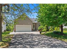 17 WARNOCK WAY, Ottawa, Ontario