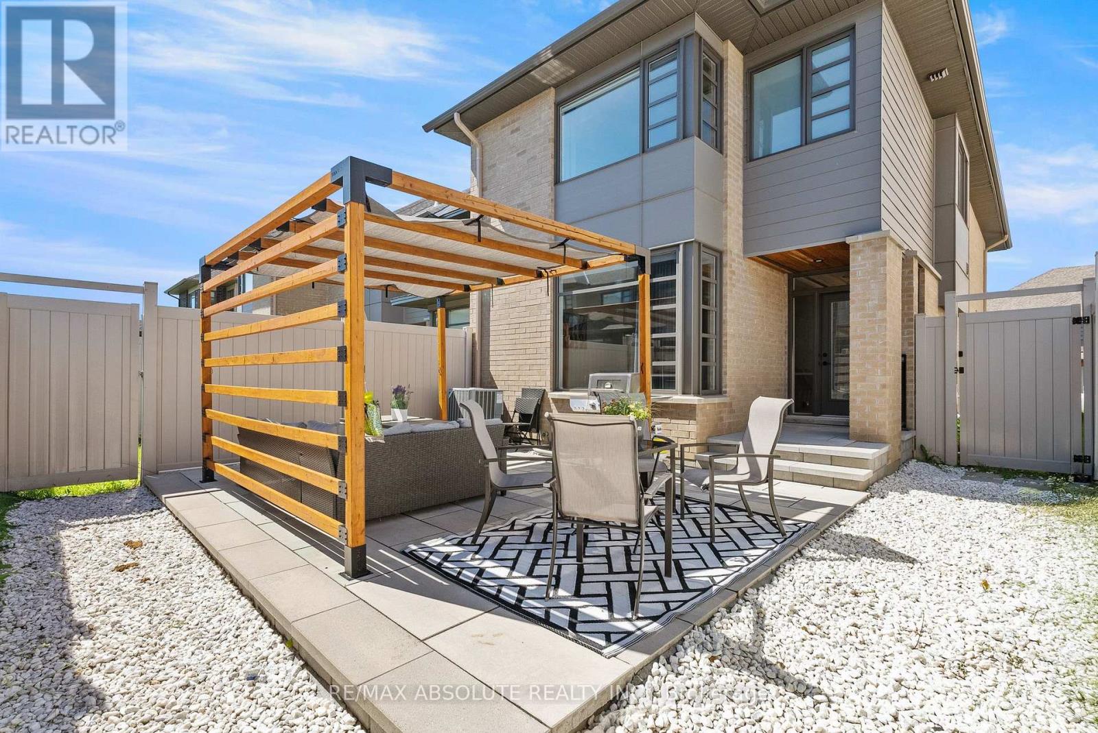 1072 Lunar Glow Crescent, Ottawa, Ontario  K4M 0J9 - Photo 45 - X13430174