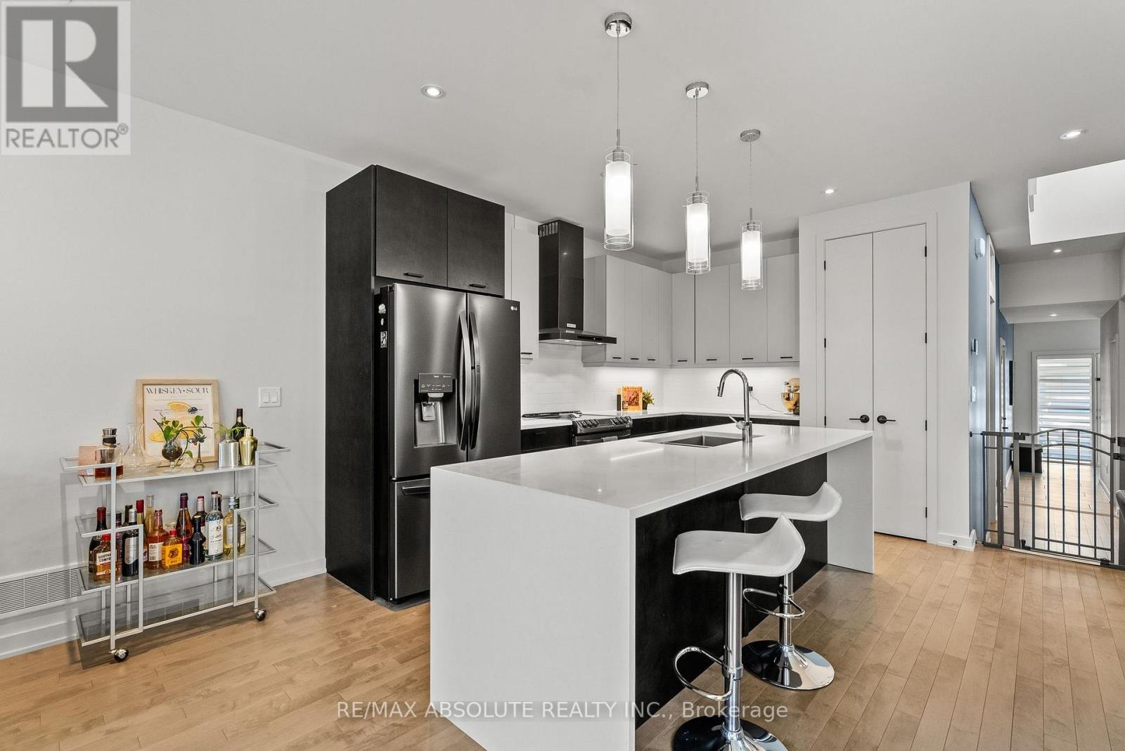 1072 Lunar Glow Crescent, Ottawa, Ontario  K4M 0J9 - Photo 6 - X13430174