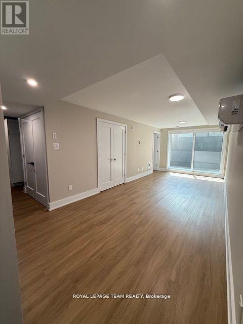 2 - 366 Winona Avenue, Ottawa, Ontario  K1Z 5H7 - Photo 3 - X13430234
