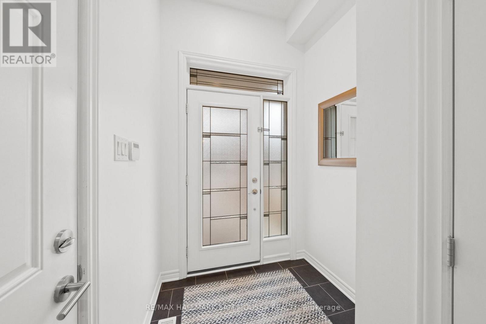 185 Flat Sedge Crescent, Ottawa, Ontario  K1T 0G9 - Photo 4 - X13430286