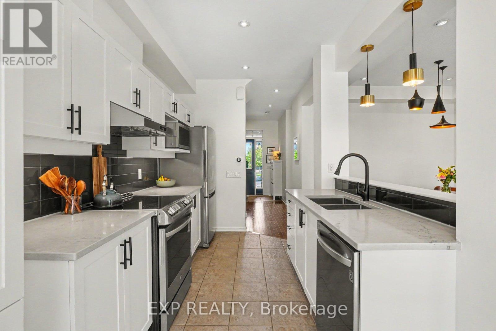 103 Westphalian Avenue, Ottawa, Ontario  K2V 0A3 - Photo 10 - X13430416