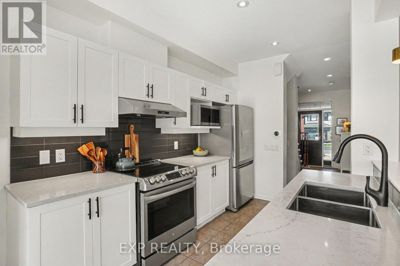 103 Westphalian Avenue, Ottawa, Ontario  K2V 0A3 - Photo 9 - X13430416
