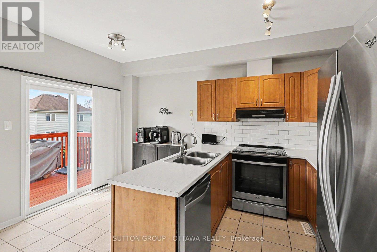 405 Crystal Court, Clarence-Rockland, Ontario  K4K 0A1 - Photo 6 - X13430434