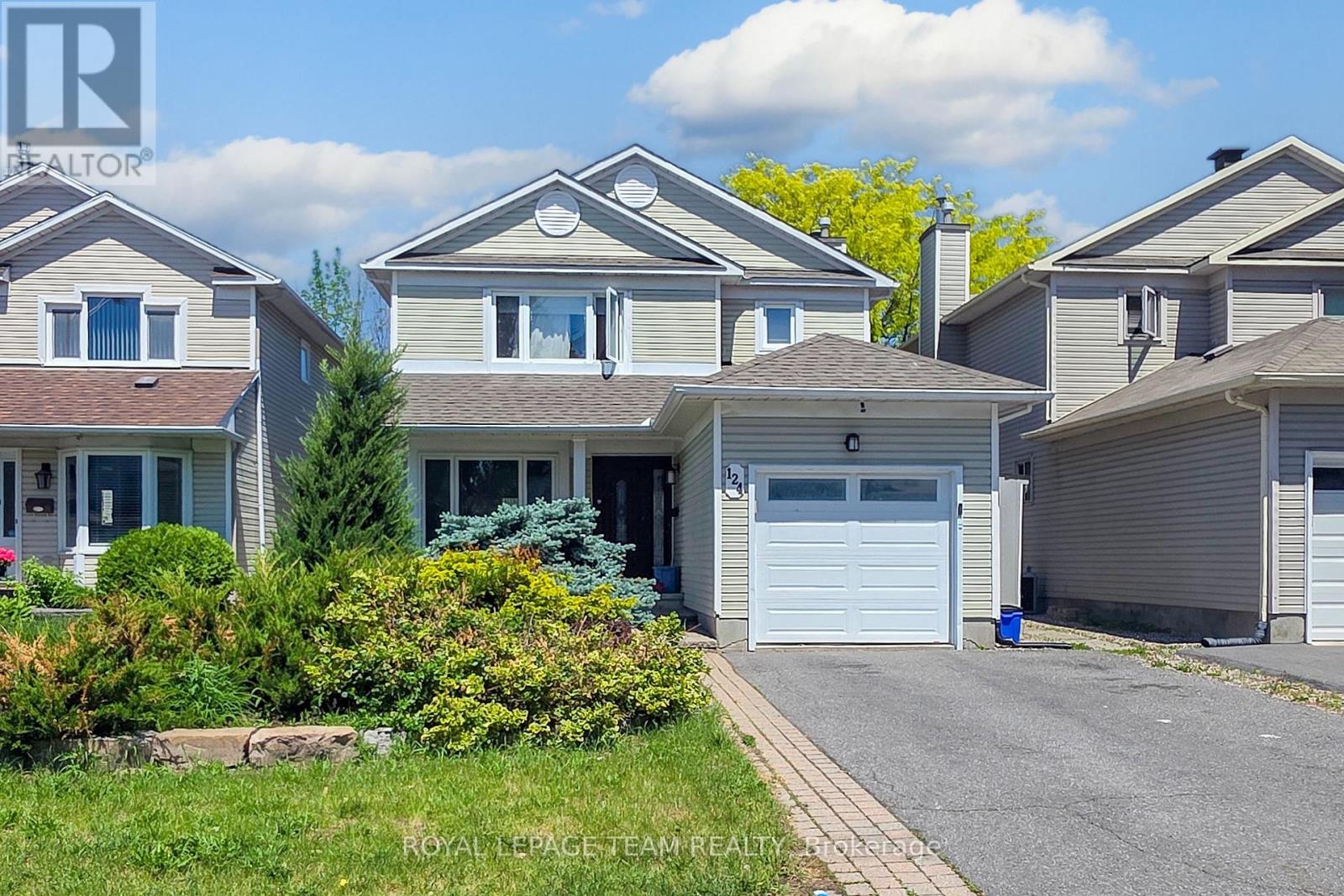 124 KENNEVALE DRIVE, Ottawa, Ontario